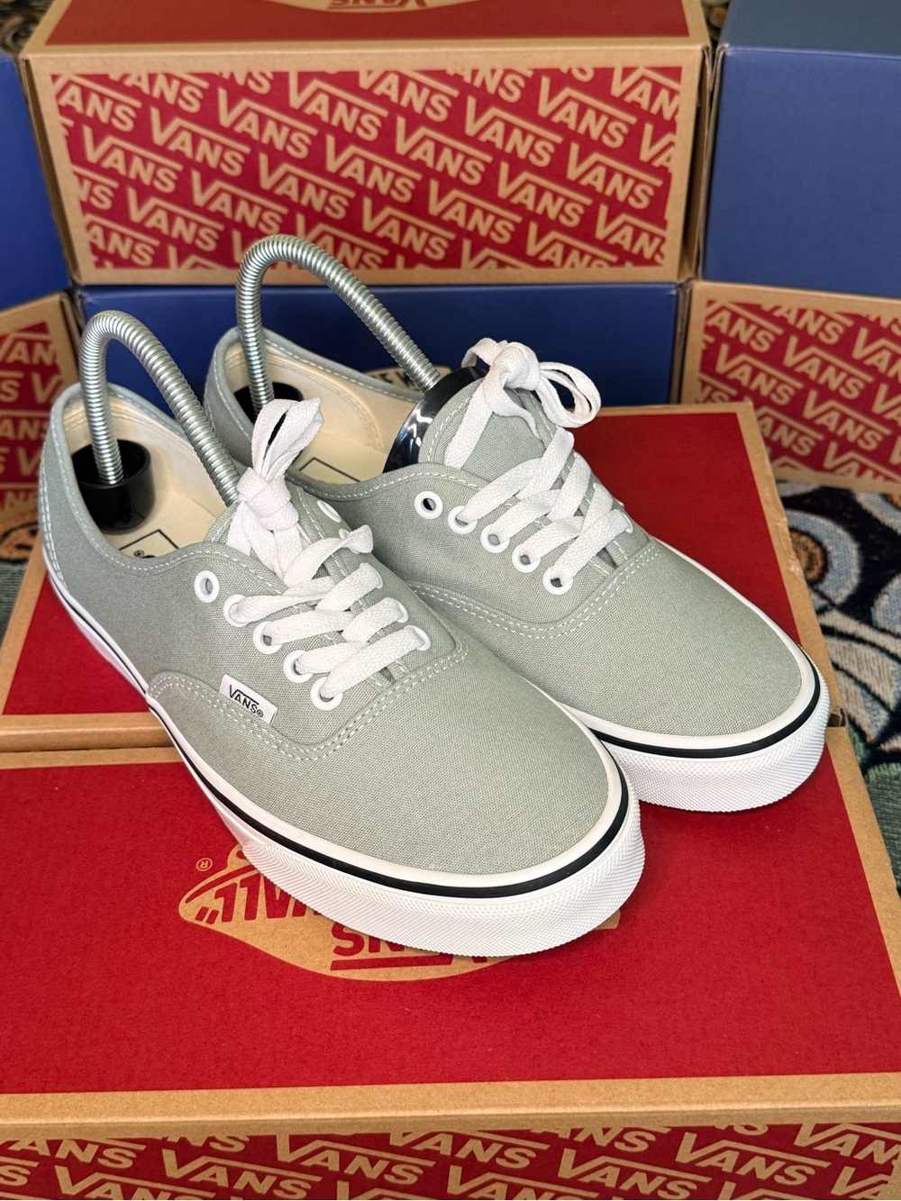 BRAND NEW Vans Men's Color Theory Authentic Low-Top in Pure Gray Men 8/Women 9.5 - Picture 2 of 8